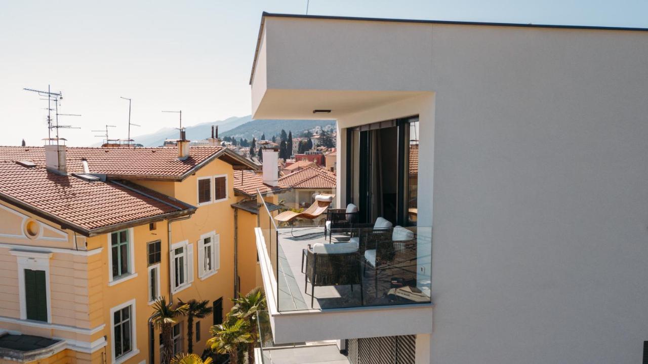 Luxury Apartment Iris Adriatica ***** Opatija Zewnętrze zdjęcie
