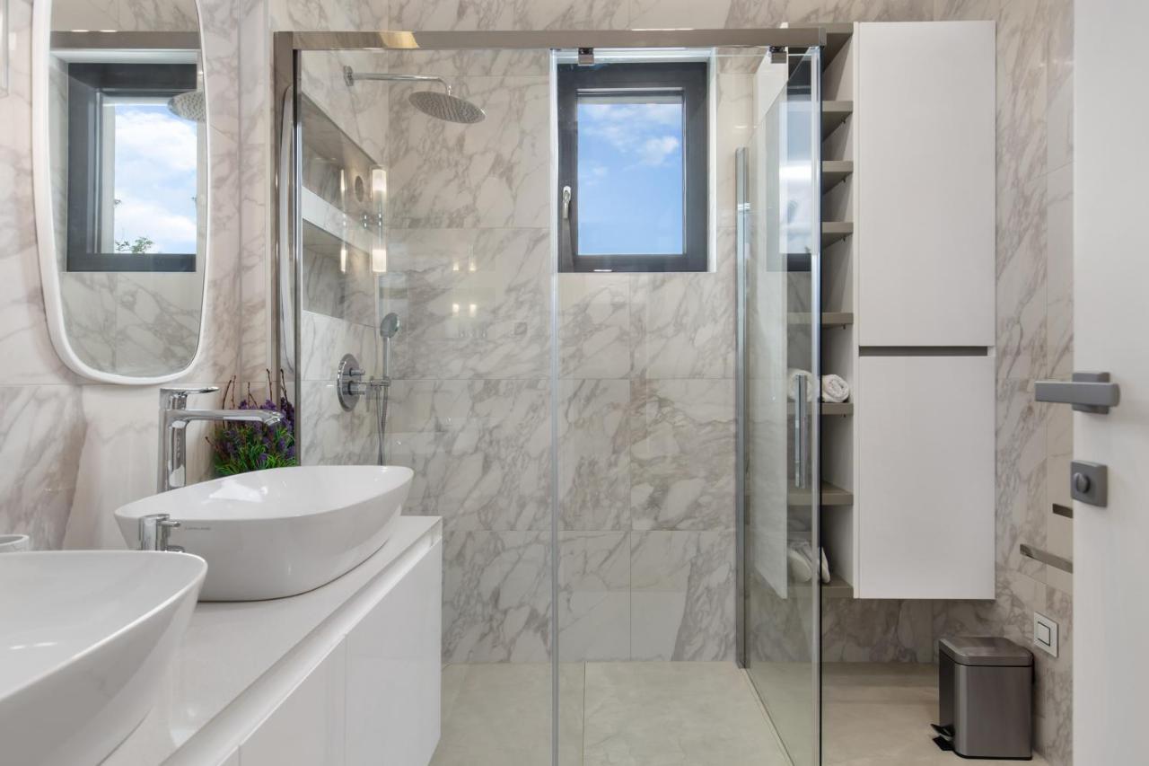 Luxury Apartment Iris Adriatica ***** Opatija Zewnętrze zdjęcie