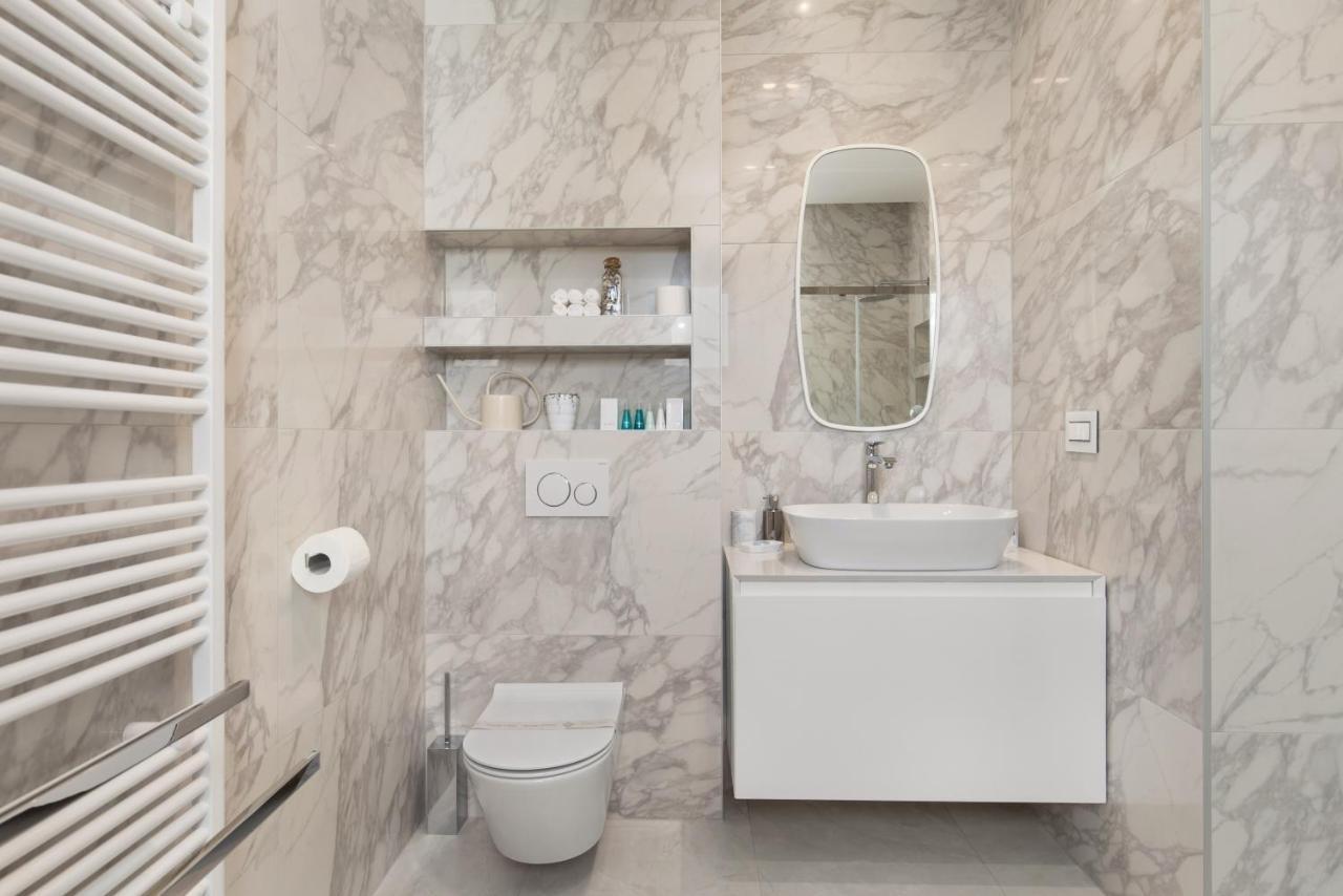 Luxury Apartment Iris Adriatica ***** Opatija Zewnętrze zdjęcie